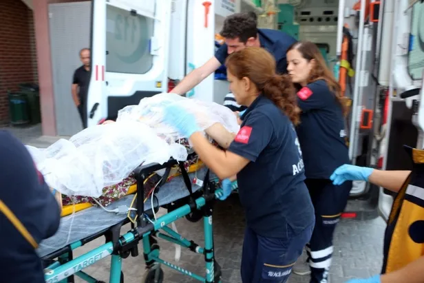 tokatta-akrabalarin-kavak-agaci-kavgasi-kanli-bitti-2si-agir-4-yarali-1663525551848.jpg Tokat'ta akrabaların kavak ağacı kavgasında kan aktı: 2'si ağır 4 yaralı-2