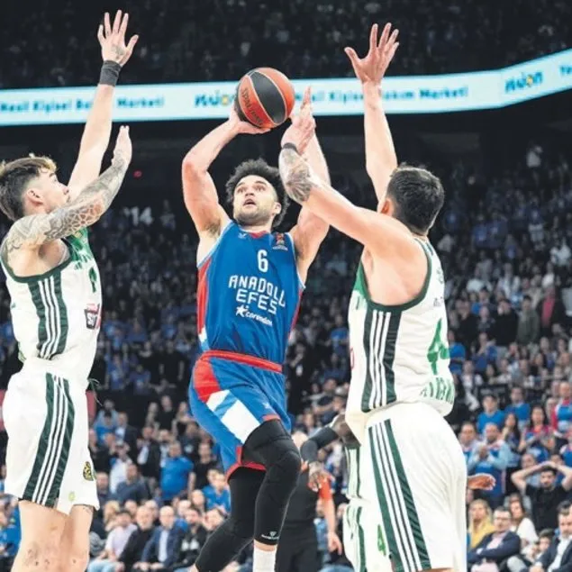 Efes’in hedefi dörtlü final