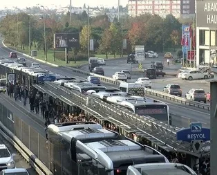 Metrobüs seferlerini aksatan arıza! İBB’den açıklama