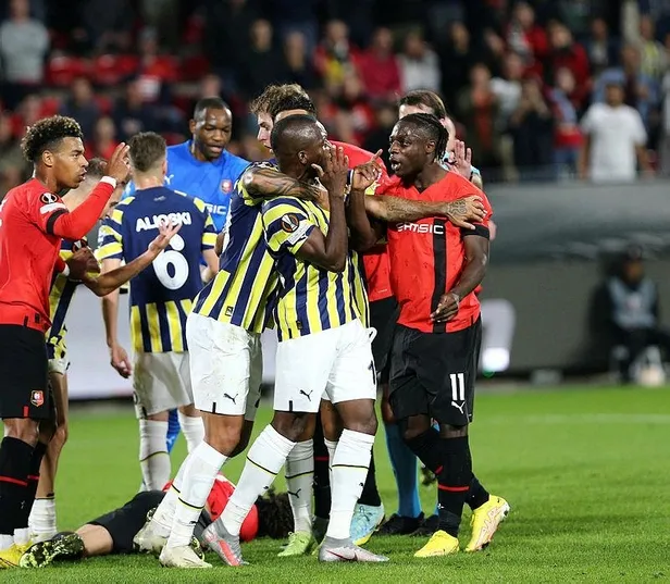 fenerbahce-2-0-geriye-dustugu-macta-rennesten-puani-kapti-1663280740911.jpeg