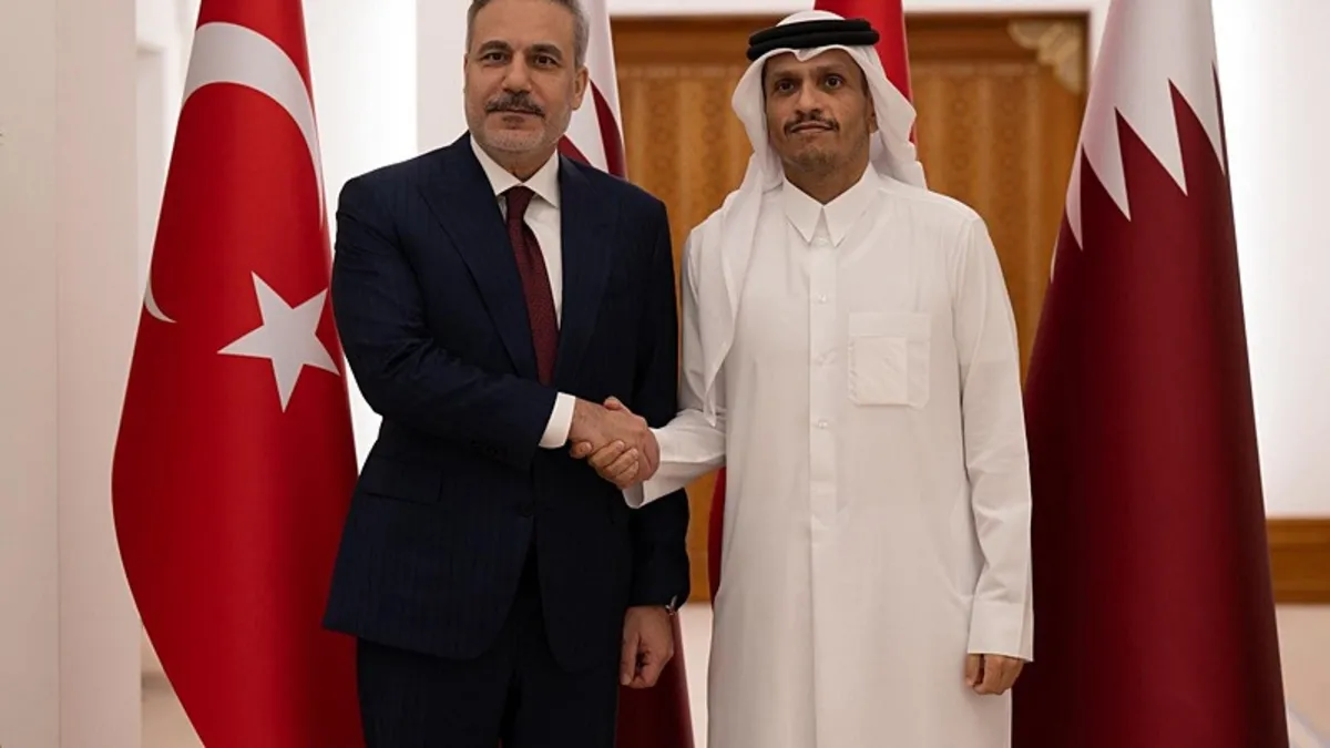 Dışişleri Bakanı Hakan Fidan, Katar Başbakanı Al Sani ile Körfez'deki Durumu Görüştü
