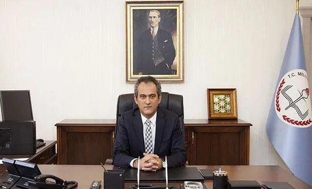 milli-egitim-bakani-mahmut-ozer-6-eylulde-ogrencilerimizi-okullarimizda-karsilamaya-haziriz-1629816736446.jpeg Milli Eğitim Bakanı Mahmut Özer: 6 Eylül'de öğrencilerimizi okullarımızda karşılamaya hazırız-3