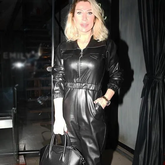 seda-sayanin-oglu-ogulcan-enginin-miray-danerle-yaptigi-romantik-paylasimi-goren-saskina-dondu-baska-fotograf-1642200126966.jpg Seda Sayan’ın oğlu Oğulcan Engin’in Miray Daner’le yaptığı romantik paylaşımı gören şaşkına döndü! ‘Başka fotoğraf bulamadın mı?’-11