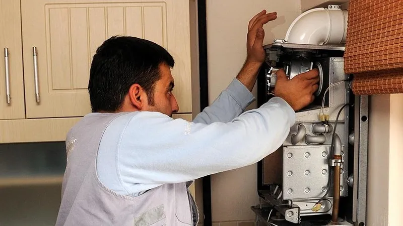 kombi-ve-petek-havasi-nasil-alinir-kisa-5-dakikada-hazirlik-adimlari-hem-daha-sicak-hem-daha-ekonomik-olacak-1729706691362.jpg Kışa 5 dakikada hazırlıh! Kombi ve petek havası nasıl alınır? Hem daha sıcak hem daha ekonomik olacak-5