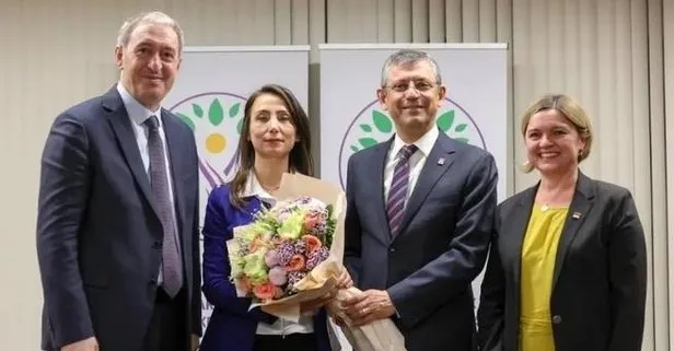 CHP'nin çiçekler sunduğu DEM'den Diyarbakır'da 'APO' mitingi! Tülay Hatimoğulları Oruç'tan bebek katili terörist elebaşı Öcalan'a özgürlük böğürtüsü