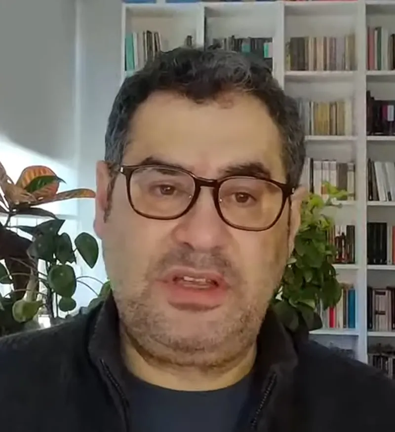 CHP yandaşı Enver Aysever (Ekran görüntüsü)