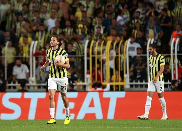 fenerbahceli-miguel-crespoya-milli-takim-yolu-aciliyor-izlemeye-geliyorlar-1663148099849.jpeg Fenerbahçeli Miguel Crespo'ya milli takım yolu açılıyor! İzlemeye geliyorlar-2