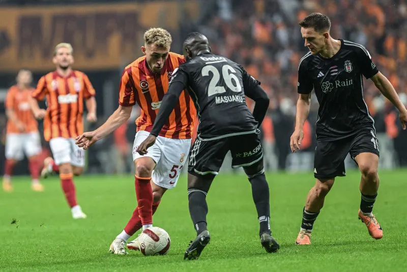 Mert Günok'un Galatasaray - Beşiktaş derbisinde gördüğü kırmızı kart doğru mu? İşte o yorum - 2