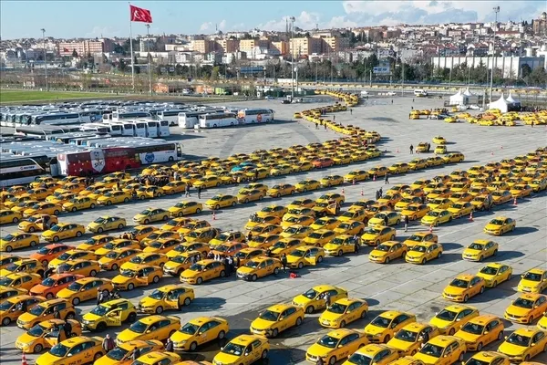 son-dakika-istanbulda-taksilerle-ilgili-yeni-karar-750-minibus-ve-250-taksi-dolmusun-taksiye-donusturulmesi-alt-komisyona-sevk-edildi-1616676941722.jpg SON DAKİKA: İstanbul'da taksilerle ilgili yeni karar! 750 minibüs ve 250 taksi dolmuşun taksiye dönüştürülmesi alt komisyona sevk edildi-5