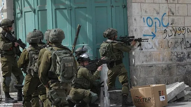 Mübarek Ramazan ayının ilk gününde İsrail güçleri Batı Şeria'da 3 Filistinliyi öldürdü-3