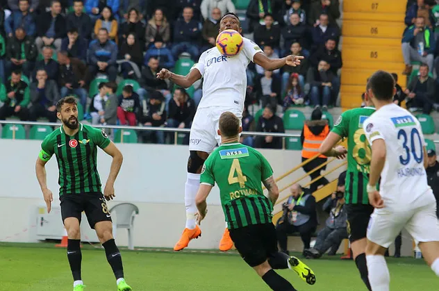 Maç sonucu:Akhisarspor 2- 3 Kasımpaşa
