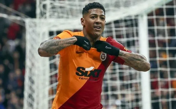 aanholt-gidiyor-viking-geliyor-galatasaray-yonetimi-sol-bek-icin-dugmeye-basti-1666311802052.jpeg Aanholt gidiyor Viking geliyor! Galatasaray yönetimi sol bek için düğmeye bastı-2