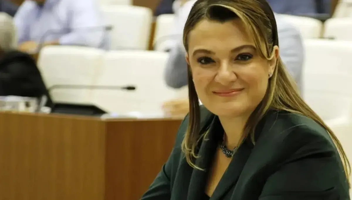 anset-dosyasinda-aile-boyu-tapu-trafigi-annede-87-este-37-kayit-cikti-1792674037527.jpeg ANSET dosyasında rüşvet iddiası: Böcek ve Tuncer’e uzanan sırt çantasından 145 tapu kaydına-6