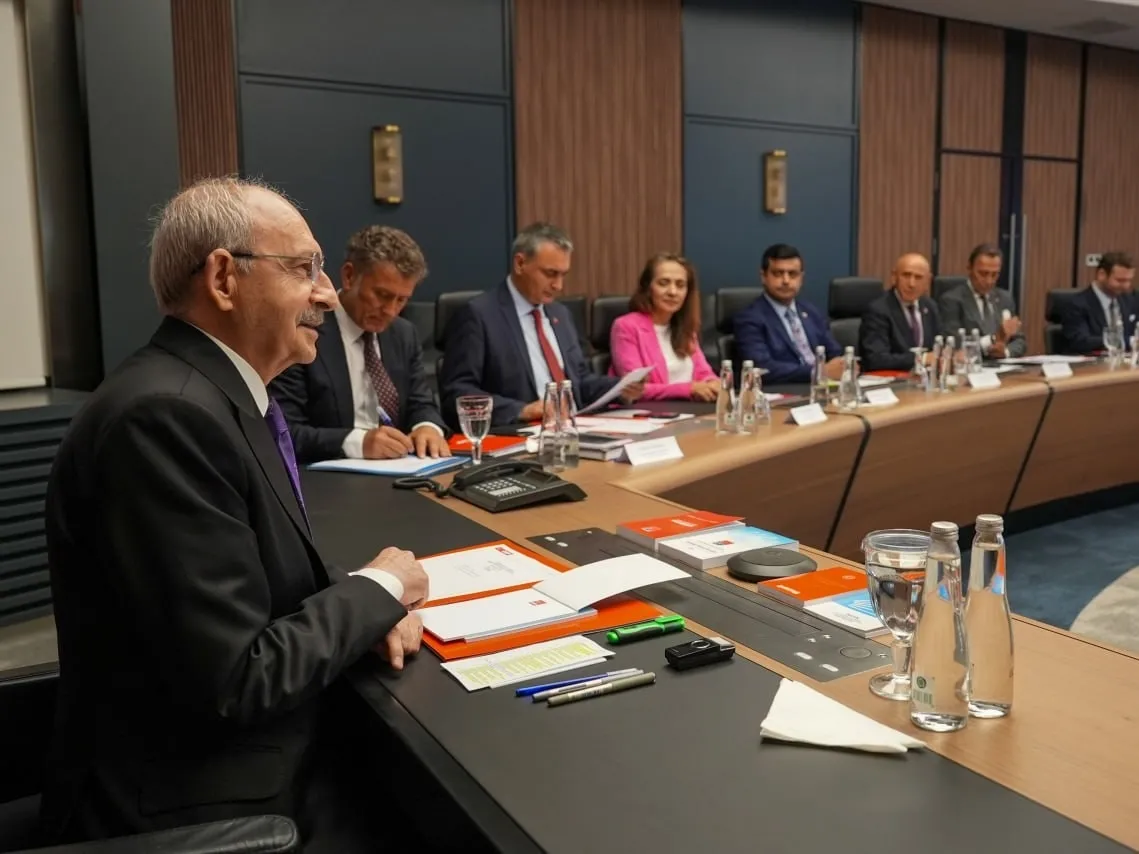 Kılıçdaroğlu MYK'yı "ihraç" gündemiyle topladı! Listedeki 3 milletvekili | Özgür Özel'in son grubu mu?-3