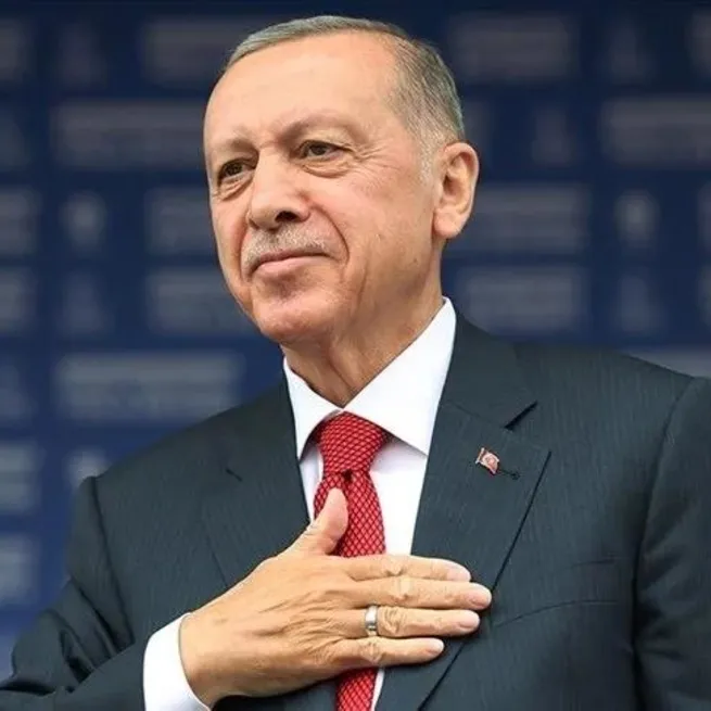 Başkan Erdoğandan İstanbul’un Fethi’nin 570’inci yıl dönümü mesajı: Fatih Sultan Mehmet Han’ı ve kahraman ordusunu rahmetle yâd ediyorum