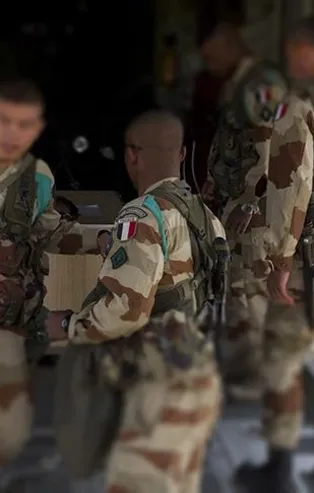 Fransızlar Suriye'deki kalıntıları ve tarihi eserleri çalıyor