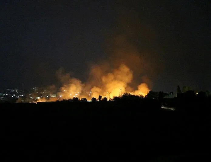 Sınırda provokasyon! Ateşe verdiler