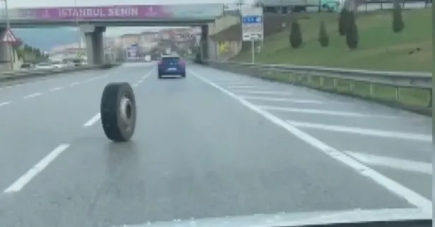 Otoyolda şaşırtan görüntü! Başıboş tekerlek metrelerce ilerledi