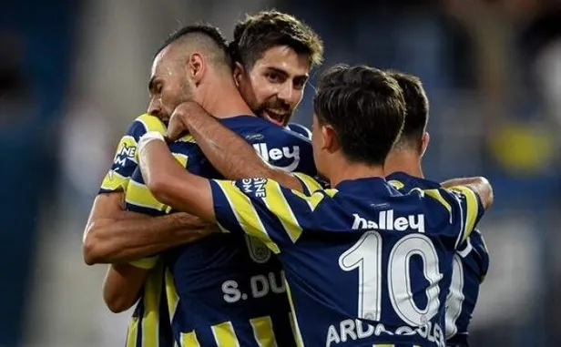 kasimpasa-fenerbahce-maci-canli-kasimpasa-fenerbahce-sifresiz-canli-yayin-1660589089830.jpg KASIMPAŞA FENERBAHÇE MAÇI CANLI 📺 | KASIMPAŞA FENERBAHÇE şifresiz, canlı yayın!-4