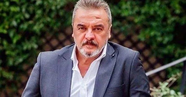 teskilat-mete-baskan-oldu-mu-mesut-akusta-teskilat-dizisinden-ayrildi-mi-neden-ayrildi-1648398151244.jpg Teşkilat Mete Başkan öldü mü? Mesut Akusta Teşkilat dizisinden ayrıldı mı, neden ayrıldı?-4