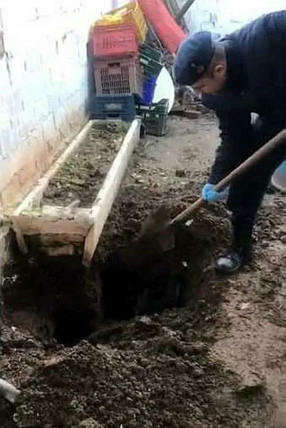 Jandarmadan yılbaşı operasyonu! Binlerce litre sahte içkiyi toprağa gömmüşler!-2