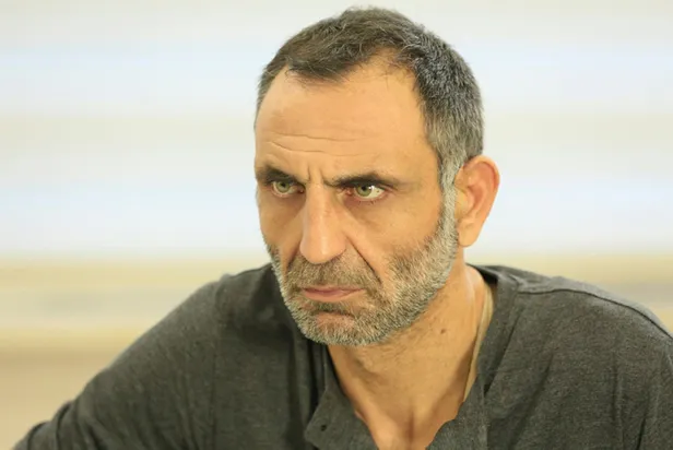 gurkan-uygun-edhoya-katiliyor-iddiasi-cakir-memati-ikilisi-icin-ters-kose-yapildi-hevesler-kursakta-kaldi-1626519185713.jpg Gürkan Uygun EDHO'ya katılıyor iddiası! Çakır-Memati ikilisi için ters köşe yapıldı hevesler kursakta kaldı-6