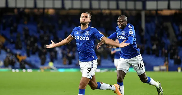 İngiltere Premier Lig'de Arsenal'ı 2-1 yenen Everton zirve takibini sürdürdü