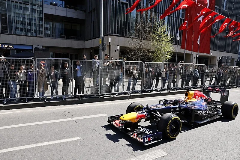 formula-1-yeniden-istanbulda-baskan-erdogan-acikladi-sampiyonaya-deger-katacagiz-1777034099982.jpeg Formula 1 yeniden İstanbul'da | Başkan Erdoğan açıkladı: Şampiyonaya değer katacağız-5