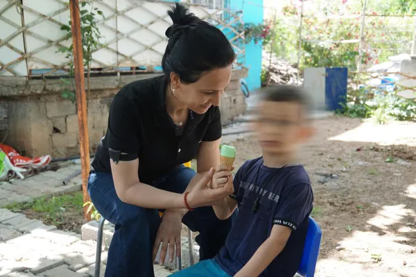 3-yasindaki-cocugu-darbeden-ogretmene-para-cezasi-1619856197960.jpg 3 yaşındaki çocuğu darbeden öğretmene para cezası-4