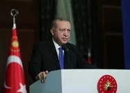 Başkan Erdoğandan CHPye sert tepki: Ülkemizin pek çok kazanımında Berat Beyin imzası var, bu yüzden kuduruyorlar