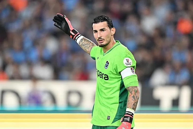Uğurcan Çakır Trabzonspor tarihine geçti!