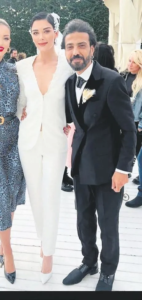 dunyaca-unlu-oyuncu-jason-statham-canakkaleye-geliyor-saklambac-haberleri-1668902867683.jpeg Dünyaca ünlü oyuncu Jason Statham Çanakkale'ye geliyor | Saklambaç haberleri...-8