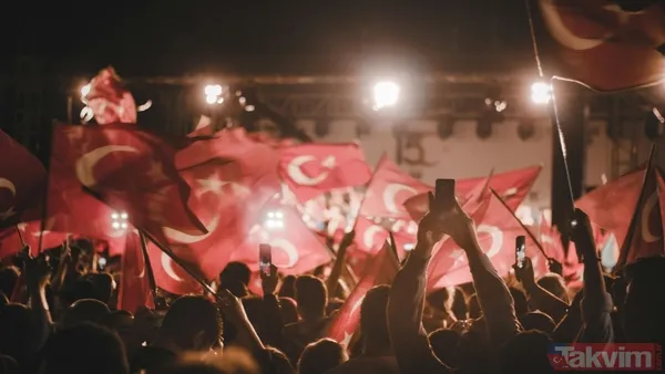 Türkiye'nin Dört Bir Yanında Olduğu Gibi İstanbul, Ankara Ve İzmir'de De Zafer Bayramı Coşkusunu Yaşatacak Konserler Ve Etkinlikler Hazırlıkları Tamamlandı...