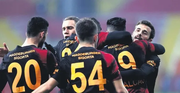 Cimbom 3 attı 3 aldı: Aslan hayata döndü