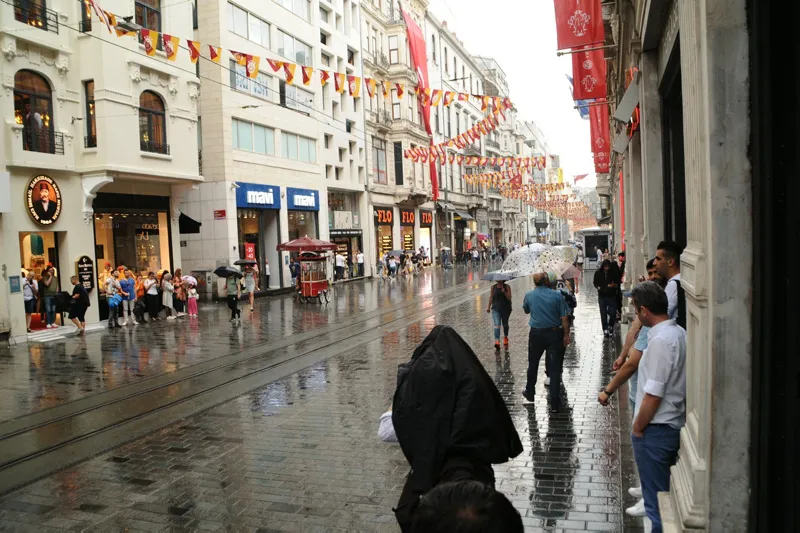 Meteoroloji'den son dakika yağmur ve sağanak uyarısı | 12 Mart İstanbul'da hava nasıl olacak? - 12