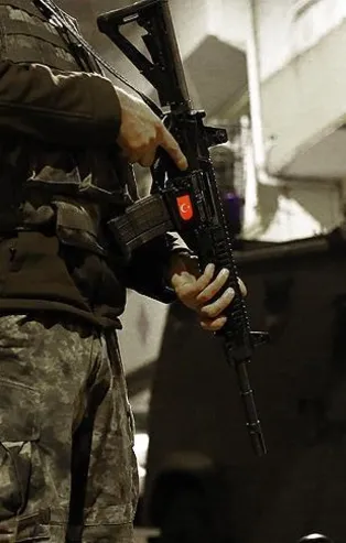 İstanbul'da DEAŞ operasyonu: 2 gözaltı