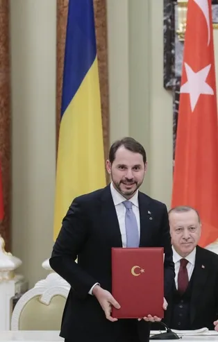 Son dakika: Hazine ve Maliye Bakanı Berat Albayrak'tan Ukrayna paylaşımı