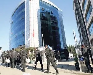 Paralel kara kutu ’Kaynak’tan çıktı