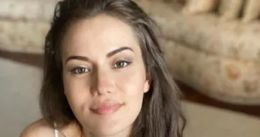 Fahriye Evcenin pabucunu dama attı sosyal medyayı salladı!