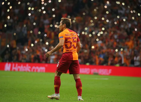 galatasarayda-kadro-disi-kalmisti-besiktas-teklif-yapti-nagatomo-kartal-oluyor-1589274142407.jpg Galatasaray'da kadro dışı kalmıştı! Beşiktaş teklif yaptı! Nagatomo Kartal oluyor...-2