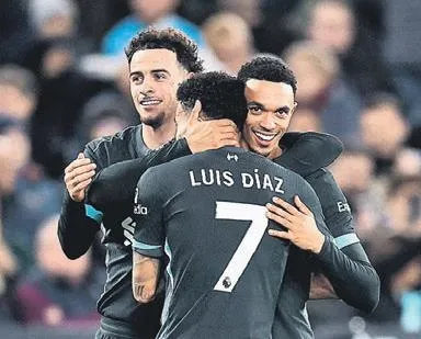 Liverpool bu kez West Ham’ı yıktı