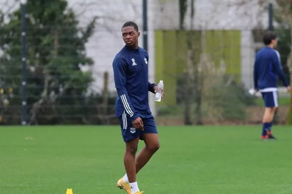 fenerbahcenin-transfer-hedefindeki-bakwa-icin-takas-formulu-masada-1661432098162.jpg Fenerbahçe'nin transfer hedefindeki Bakwa için takas formülü masada-5