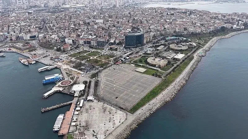 kadikoy-rihtim-camiinde-ilk-kazma-vuruldu-7-bin-kisilik-kapasite-1785245178775.jpeg Kadıköy Rıhtım Camii’nde ilk kazma vuruldu: 7 bin kişilik dev proje-3