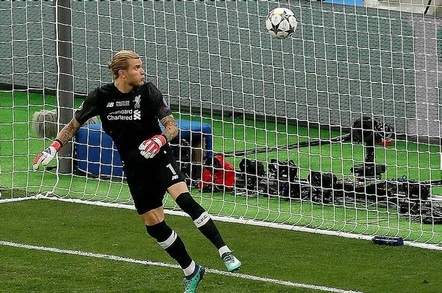 Beşiktaş'ın eski yıldızı Loris Karius'un gözü bu haberde! Newcastle United'daki geleceği belli oluyor