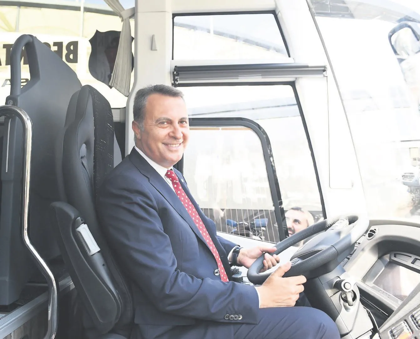 Hiç kimse bizi gaza getirmesin