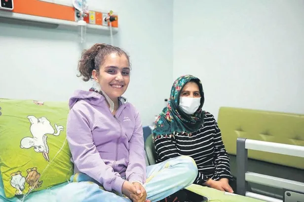 dogustan-talasemi-hastaligiyla-dunyaya-gelen-kardeslerin-hayatini-ilik-nakli-sayesinden-kardesleri-kurtardi-1651437016476.jpeg Doğuştan talasemi hastalığıyla dünyaya gelen kardeşlerin hayatını ilik nakli sayesinden kardeşleri kurtardı-3