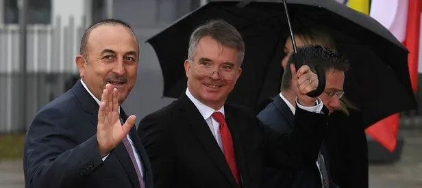 Bakan Çavuşoğlu, ABD'li mevkidaşı ile görüştü