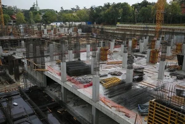 Barbaros Hayrettin Paşa Camii’nde 2,5 yıl sonra ibadete açılması planlanıyor