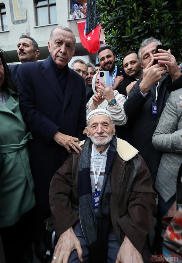 Başkan Erdoğan Bahçelievler'de coşkulu kalabalığa seslendi: "Pazar günü onlara haddini bildirmek benim milletimin görevi" - 8