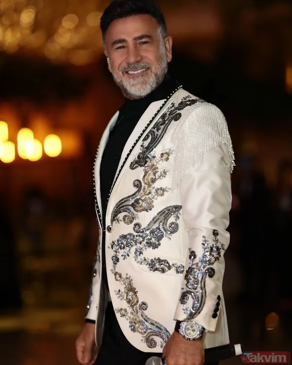 Aşiret düğününde İzzet Yıldızhan'a dolar yağmuru! O anlar sosyal medyaya damga vurdu! Küçük çocuk deste deste yağdırdı - 2